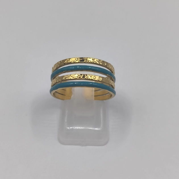 Four row ring
