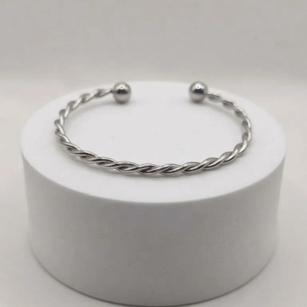 Twist Bangle Silver